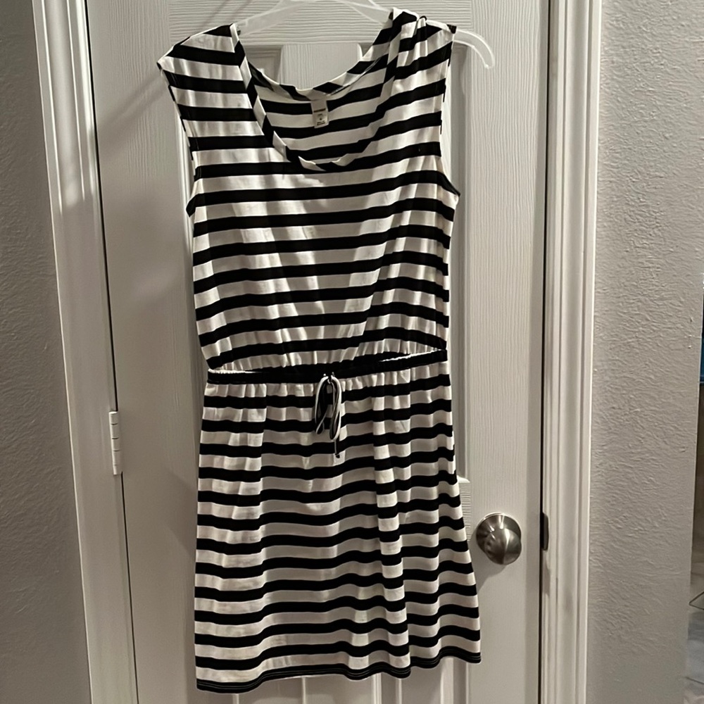 Old Navy dress size small